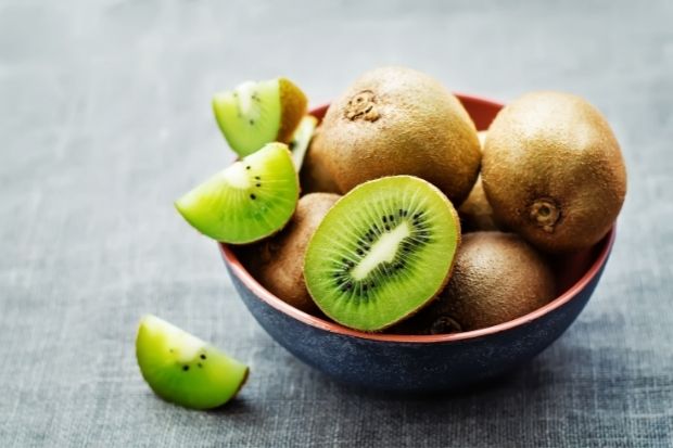 Bowl of kiwis that are not citrus fruits