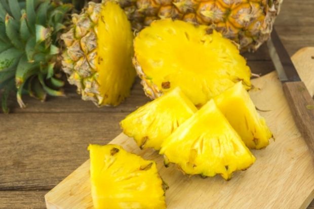 Pineapple fruit that tastes fizzy