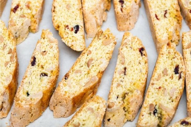 Biscotti to be used as ladyfingers substitute