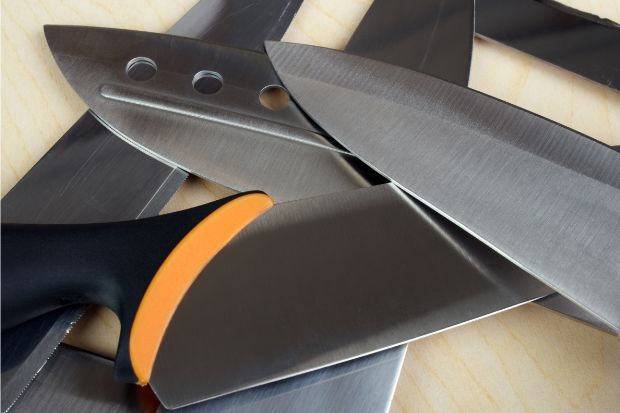 Kitchen knives purchased after chef learned if Damascus knives are worth it