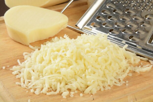 Mozzarella cheese that works great as a substitute for Gruyere cheese in French onion soup
